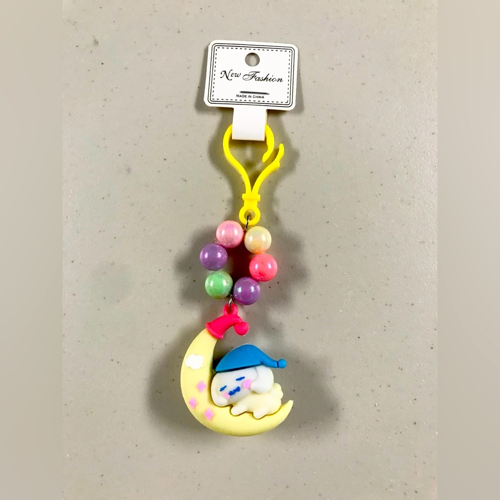 Kids Moon and Stars Keychain - Sleepy Cinnamoroll Crescent Moon Keychain